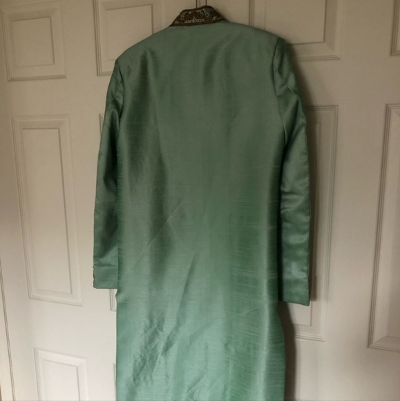 Mens Silk Sherwani/Pants Set - Picture 6 of 7